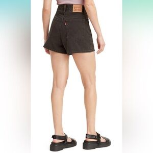 Levi’s Mom Shorts (NWT)